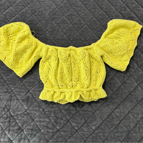 Zara Crop Top Women Small Off The Shoulder Open Knit Yellow Festival Coachella - Picture 5 of 8